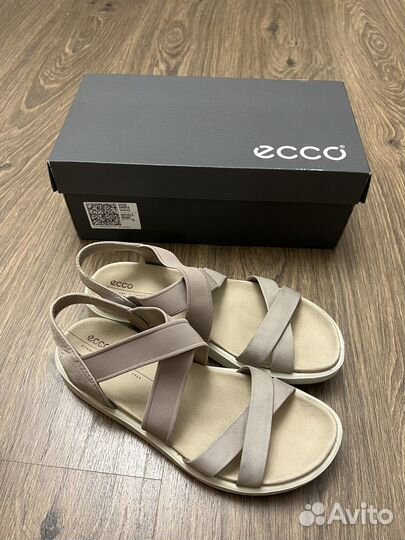 Сандалии ecco 38