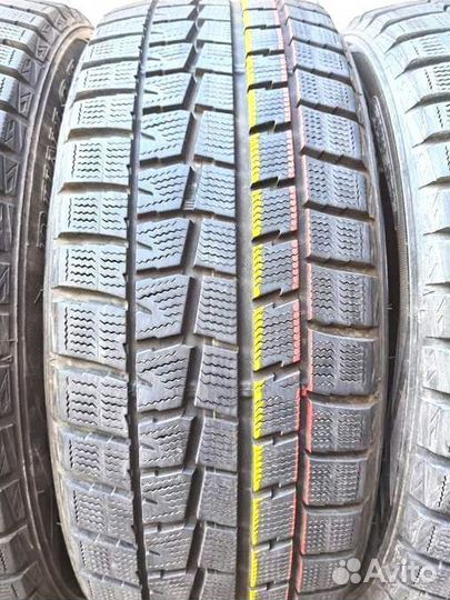 Dunlop Winter Maxx WM01 215/55 R17 94Q