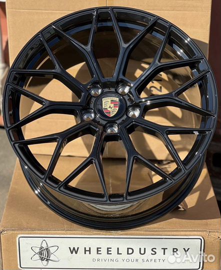 Кованые диски R22 Porsche Сayenne наличие