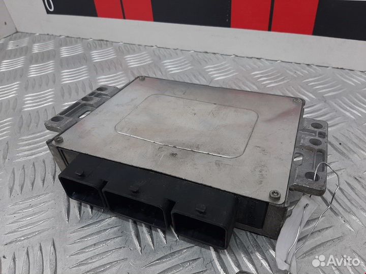 Блок управления двигателем Renault Scenic 2 2006