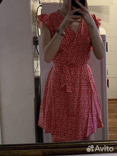 Платье летнее красное