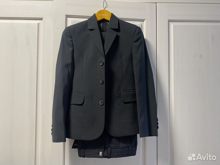 Школьный костюм