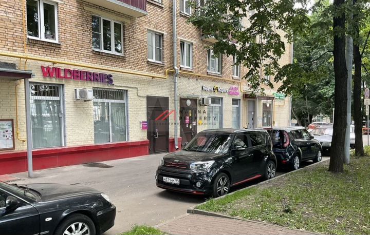 Продам торговое помещение, 250 м²