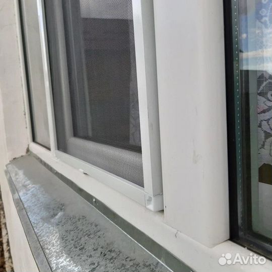 Москитная сетка на балконную дверь