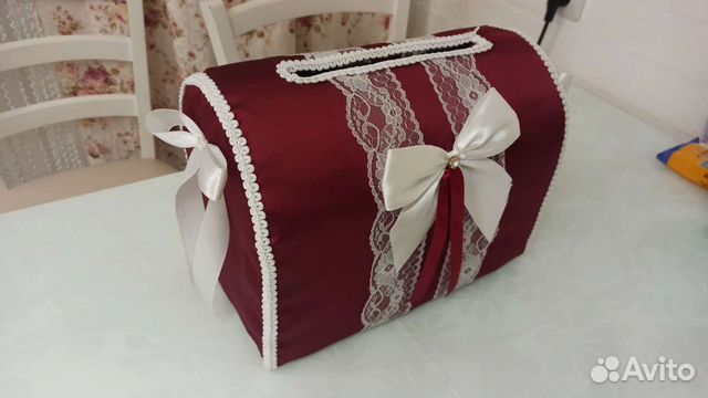 Свадебный сундук для денег