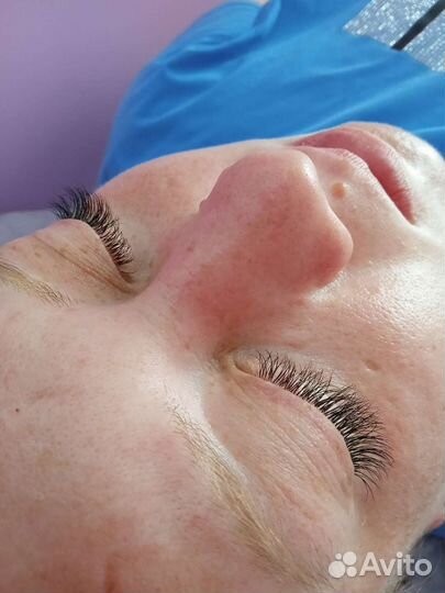 Ламинирование ресниц и бровей/Наращивание ресниц