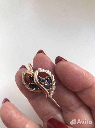 Золотые серьги с бриллиантами и сапфирами