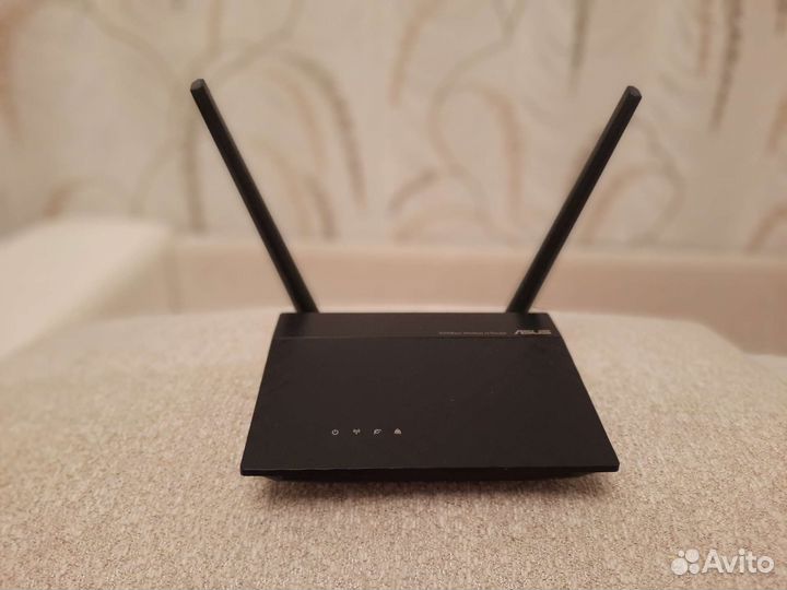 Wi-Fi роутер asus RT-N11P