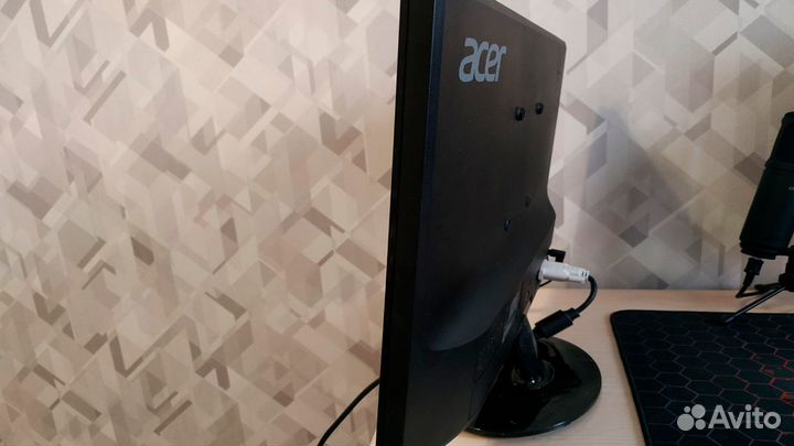 Монитор Acer s221hql