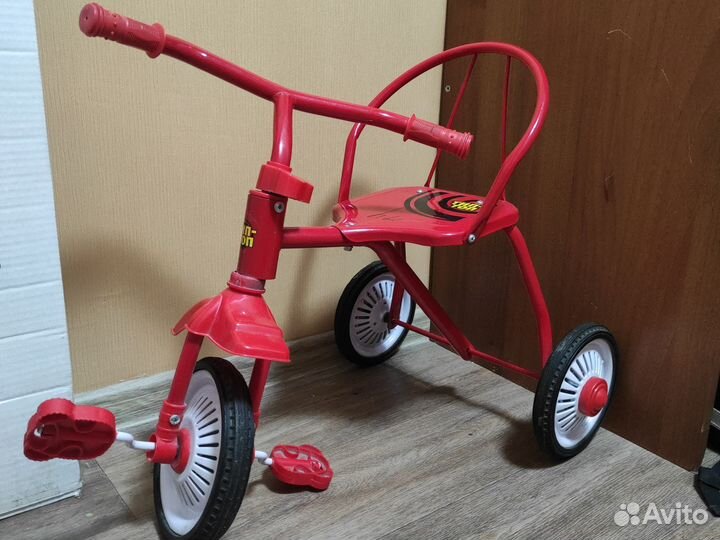 Детский трехколесный велосипед бу