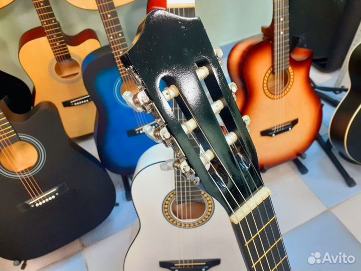 Гитара для обучения новая + чехол + струны