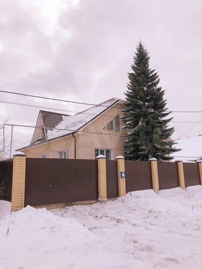 Коттедж 177 м² на участке 8,9 сот.