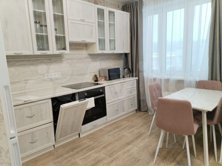 1-к. квартира, 60 м², 5/15 эт.