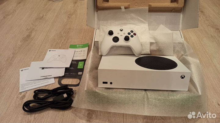 Xbox series S - консоль