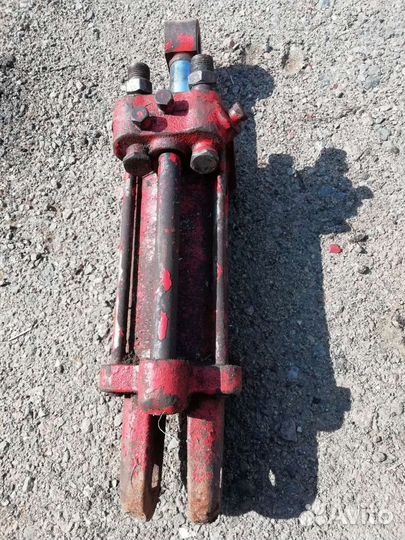 Гидроцелиндр