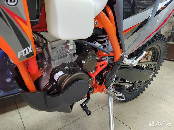 Мотоцикл Regulmoto Crosstrec 300