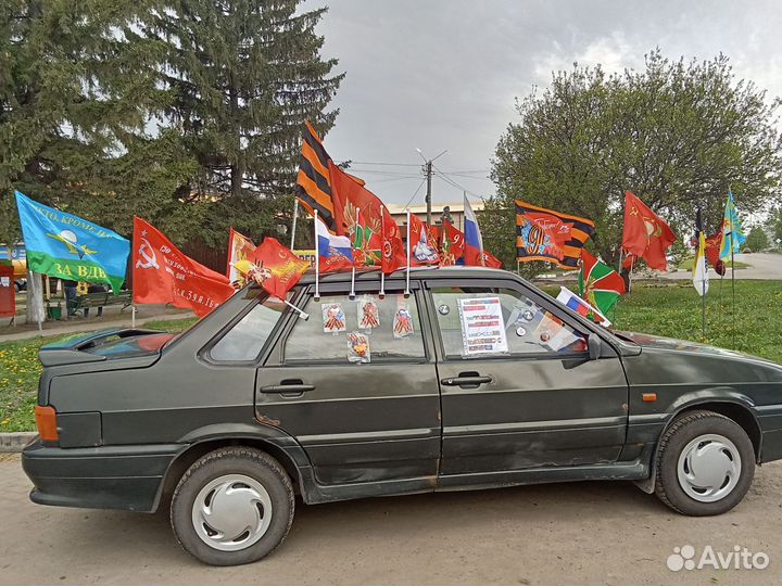 Флаги, товары на 9 мая