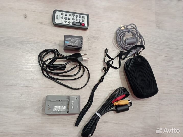 Видеокамера sony handycam