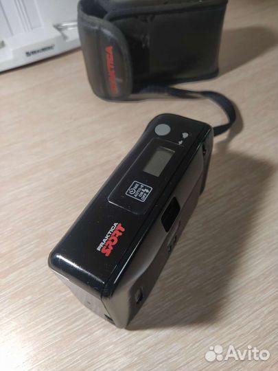 Плёночный фотоаппарат Praktica