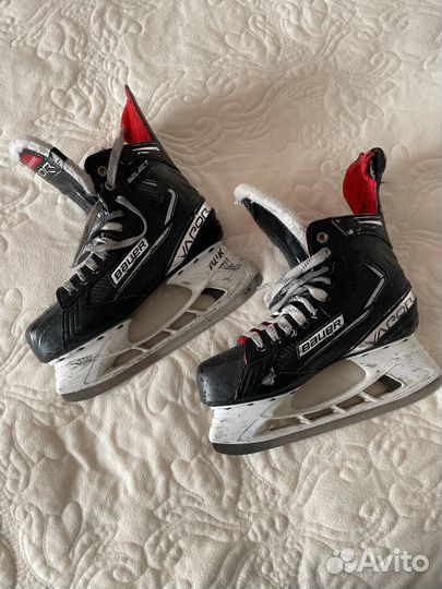 Хоккейные коньки бауэр