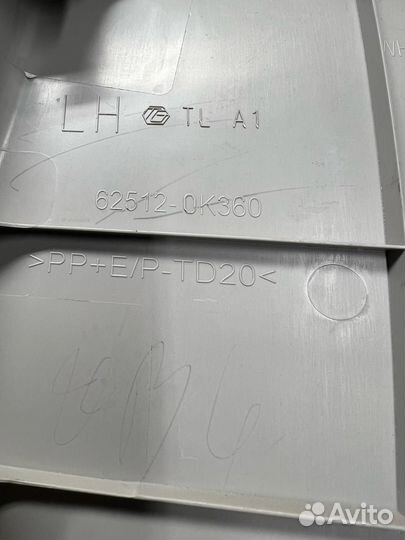 Верхняя накладка задней левой стойки Toyota Hilux8