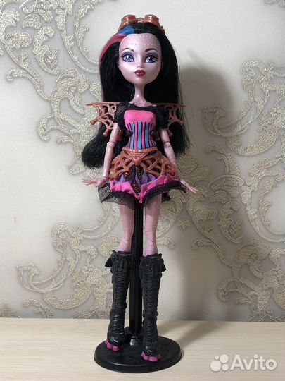 Кукла monster high