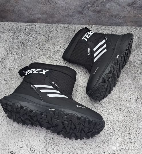 Дутики мужские adidas Gore-Tex