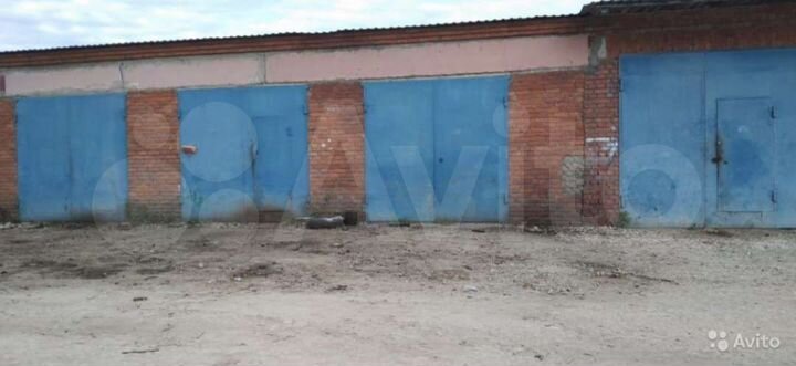 Гараж, > 30 м²