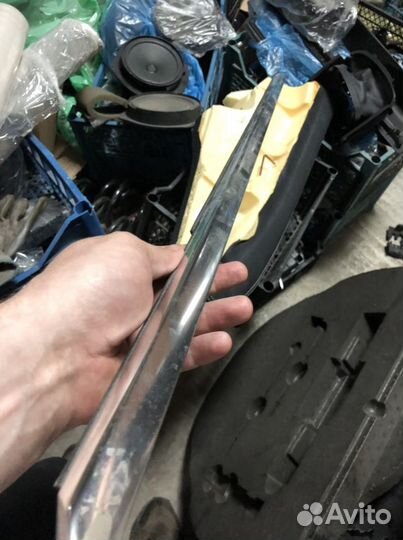 Молдинг стекла двери Mercedes CLS W218