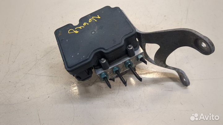 Блок абс, насос Chevrolet Malibu 2018, 2020