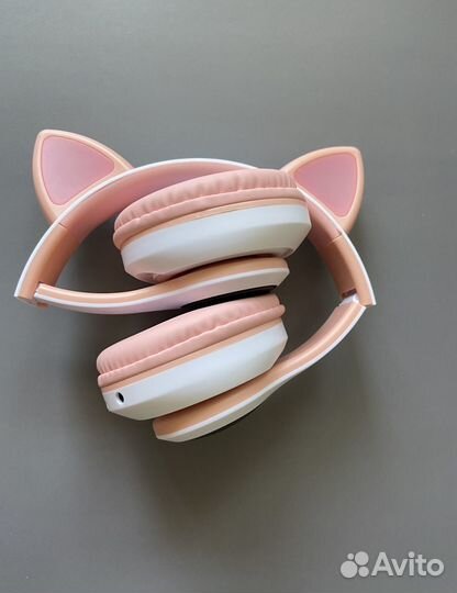 Наушники с кошачьими ушками