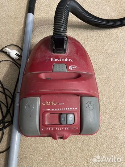 Пылесос б/у рабочий Electrolux