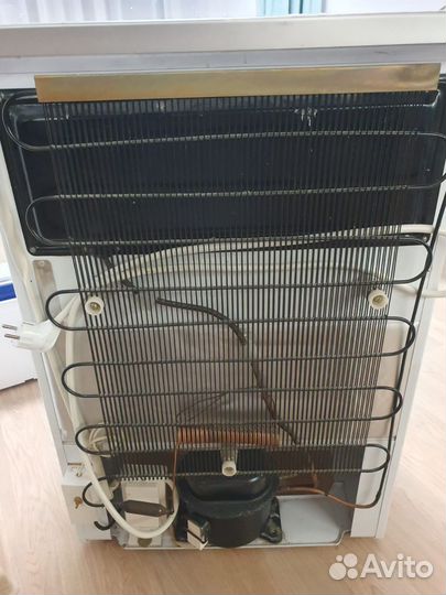 Морозилка бирюса