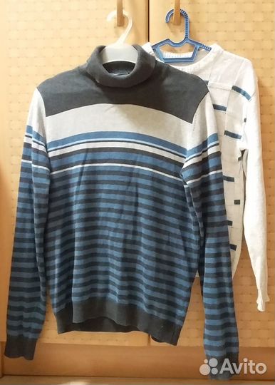 Продам свитера на мальчика 10 и 14 лет