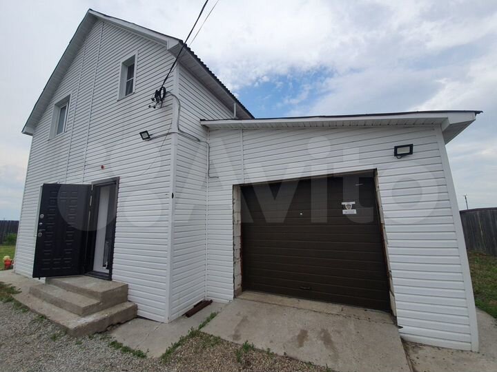 Дом 112 м² на участке 12 сот.