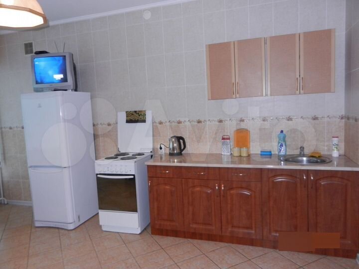 2-к. квартира, 64 м², 3/9 эт.