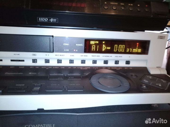 Видеомагнитофон Panasonic AG-4700 hi-fi stereo