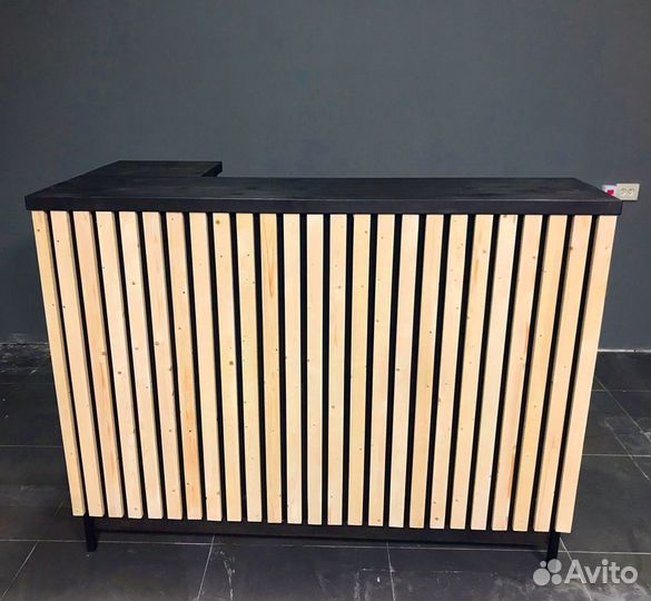 Барная стойка/ресепшн