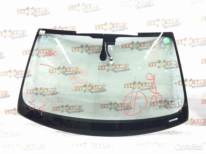 Стекло лобовое Audi Q5 (8R) 2008-2012