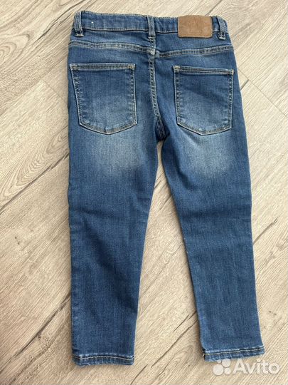 Джинсы zara