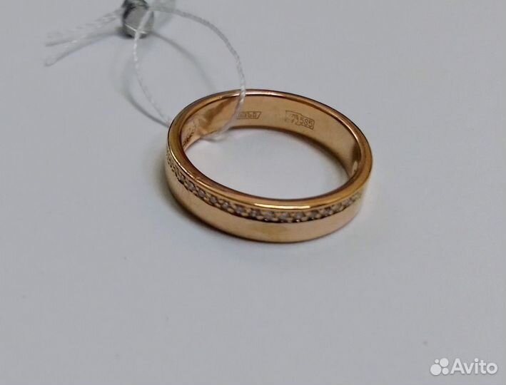 Золотое кольцо с бриллиантами