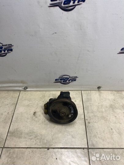 Насос гидроусилителя руля Ford Focus 1 cdda 2004