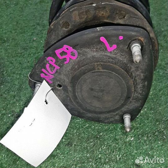 Амортизатор подвески передний Toyota Succeed