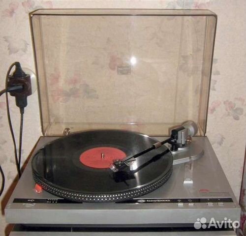 Виниловый проигрыватель Ария 102