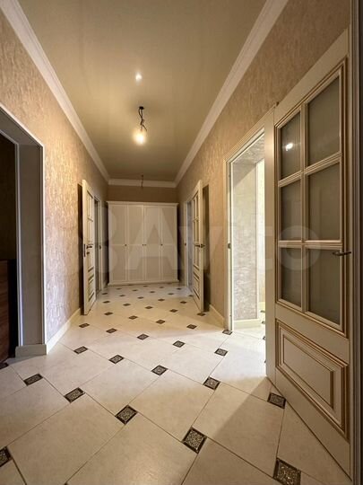 2-к. квартира, 75 м², 1/5 эт.