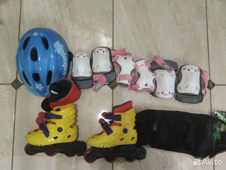 Ролики р. 25-27, шлем, защита