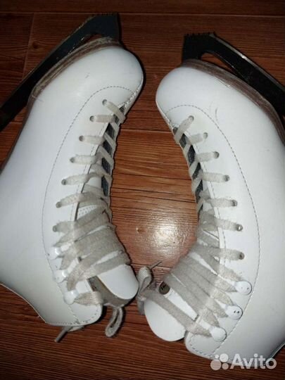 Коньки Riedell р-р 12,5