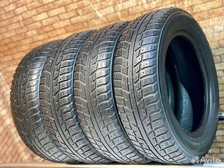 Kumho I'Zen KW22 185/65 R15
