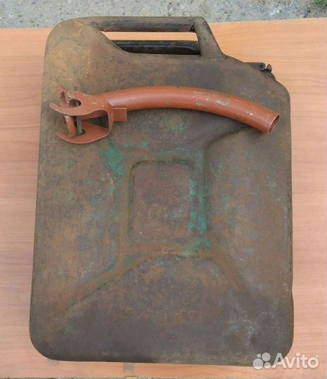 Военные вещи