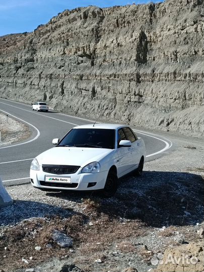 LADA Priora 1.6 МТ, 2016, битый, 220 000 км